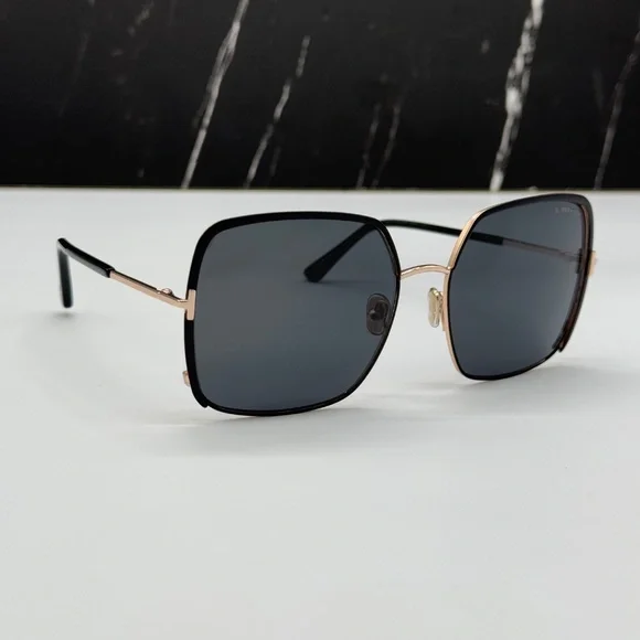 NEW TOM FORD TF1006 02A WOMEN SQUARE SUNGLASSES TOM FORD RAPHAELA FT1006